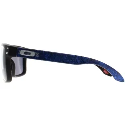 Oakley Sunglasses Holbrook OO9102-Z3 Matte Black Prizm Grey