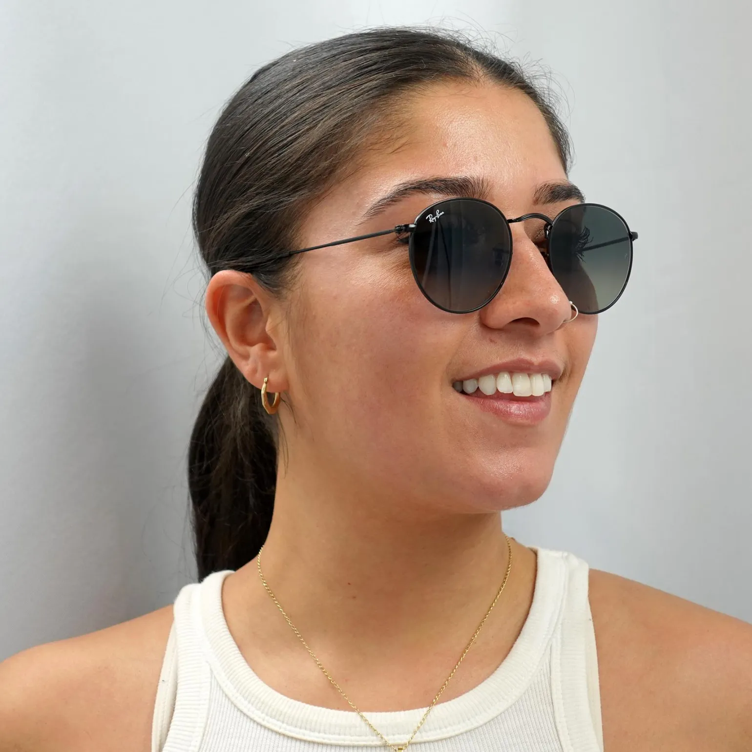 Ray-Ban Sunglasses Round Flat Lenses 3447N 002/71 Black Grey Gradient